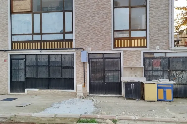 Keşif Arazi 350 M2 Satılık İş Yeri. Balıkesir Edremit Akçay 1167-17 ada parsel.